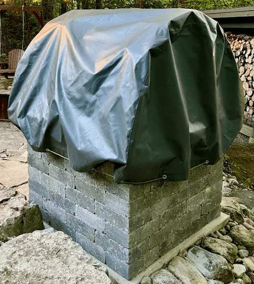 Pizza Oven with Tarp Cover