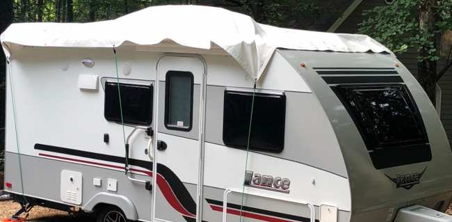 Trailer with tarp that is too short